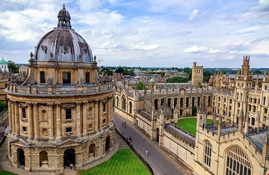 牛津大學.png 牛津大學.png