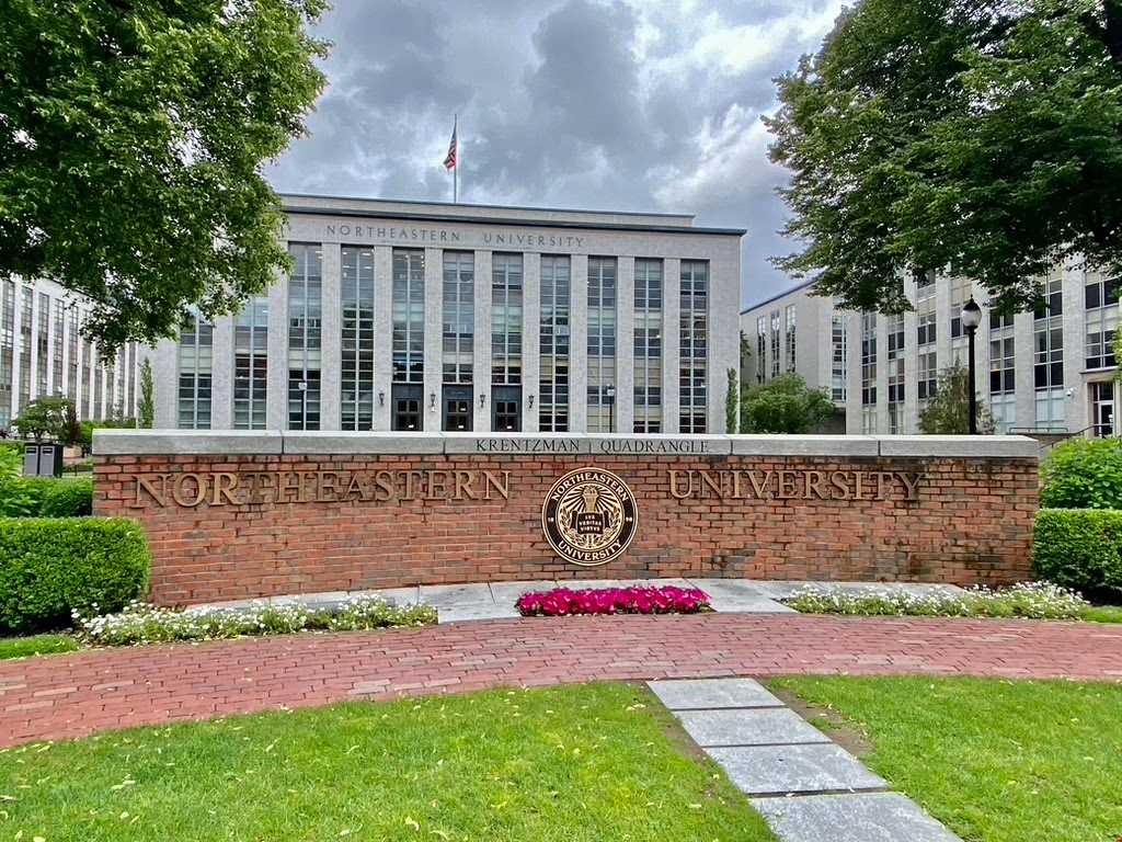 美國(guó)東北大學(xué)波士頓校區(qū).png 美國(guó)東北大學(xué)波士頓校區(qū).png