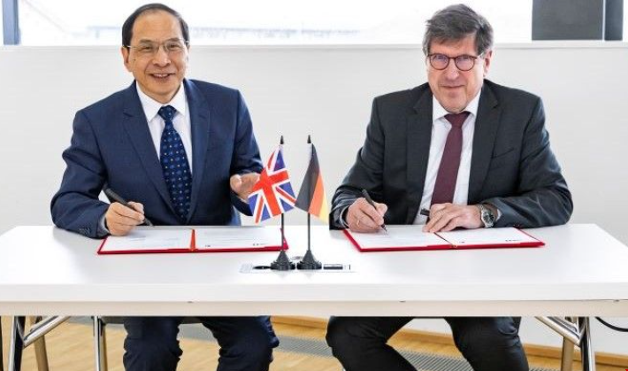 利茲大學(xué)與德國(guó)大學(xué)拓寬合作領(lǐng)域.png 利茲大學(xué)與德國(guó)大學(xué)拓寬合作領(lǐng)域.png